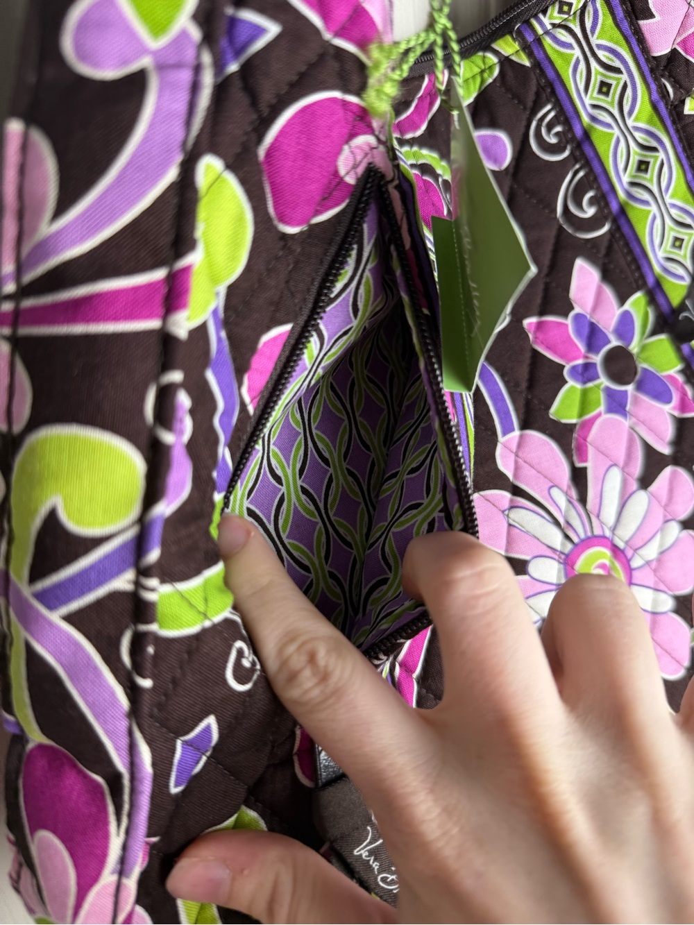NWT Vera Bradley Purple Punch Lisa B Shoulder Bag– Retired Rare Pattern - Picture 4 of 7